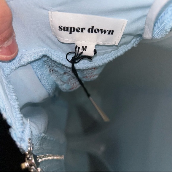 Superdown Ella mini dress in light blue - Picture 10 of 10